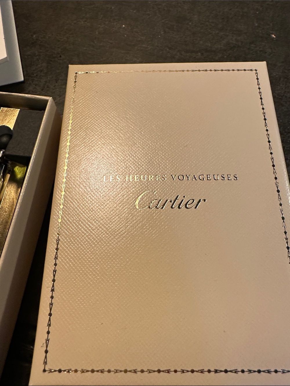Cartier Les Heures Voyageuses Vial Set in Gold and Cream - Picture 4 of 13